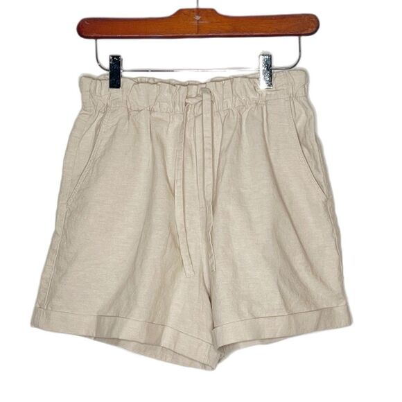 Uniqlo Cotton Linen Beige Drawstring Cuffed Shorts - Picture 2 of 4